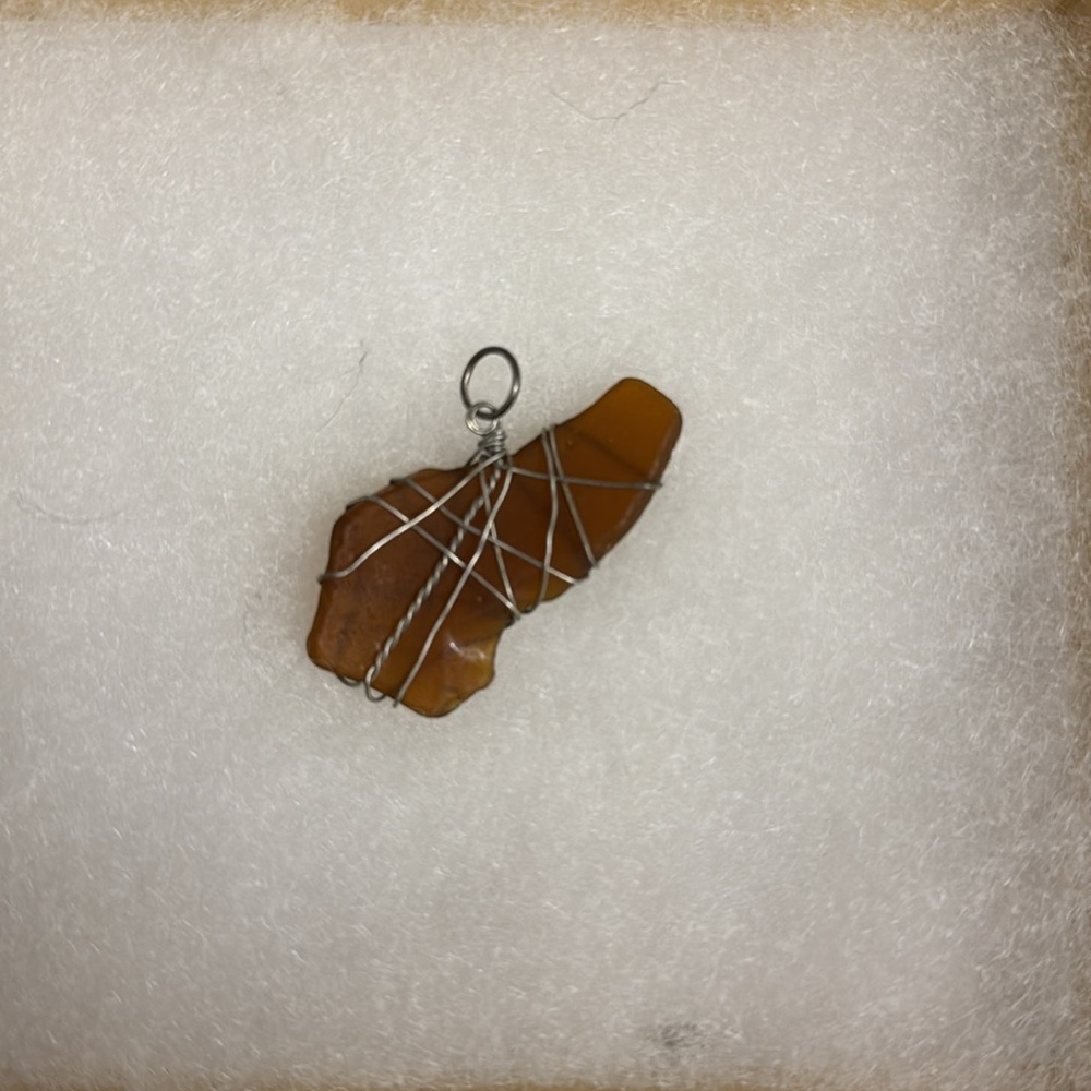 Sea glass necklace charm🌊